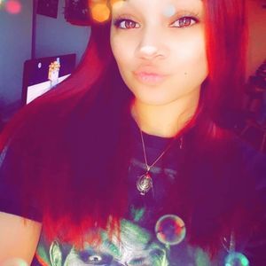 Meet your Posher, Maila